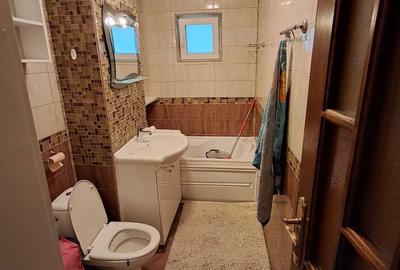 Apartament cu 3 camere decomandat în Lipovei - 2