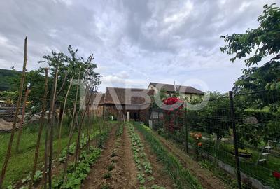Casă individuală cu 2 camere cu Canalizare în Poplaca - 2