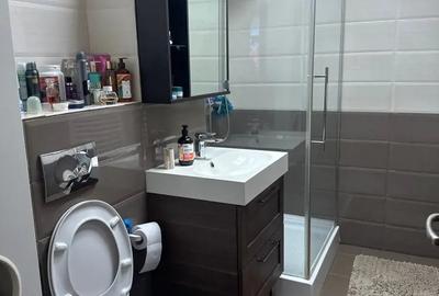 Apartament cu 3 camere semidecomandat în Central - 10