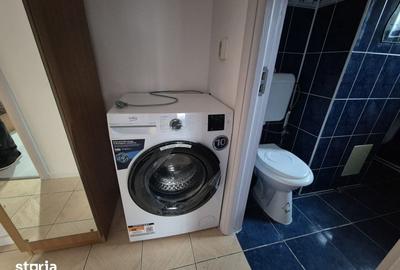 Apartament cu 3 camere în Mărășești