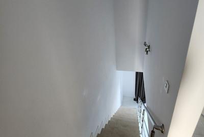 Casă cu 3 camere în Pipera