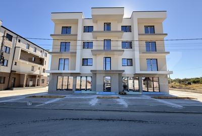 Apartament cu 2 camere decomandat în Est