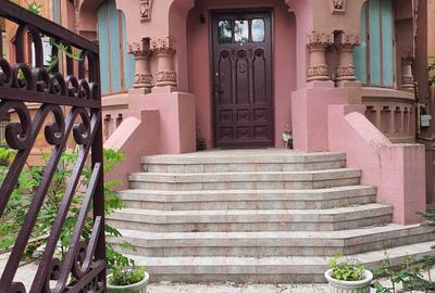 Apartament cu 2 camere decomandat în Cotroceni