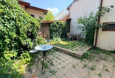 Casă individuală cu 4 camere cu Teren 134 Mp în Cotroceni