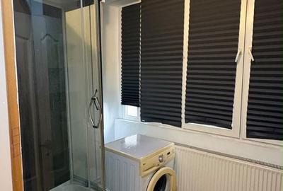Apartament cu 3 camere în Calea Victoriei