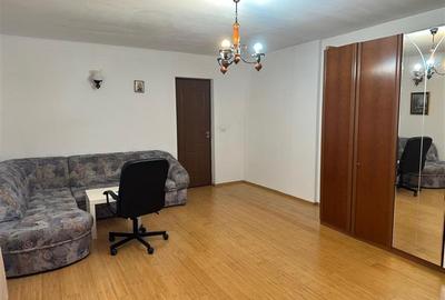 Apartament cu 2 camere semidecomandat în Romană