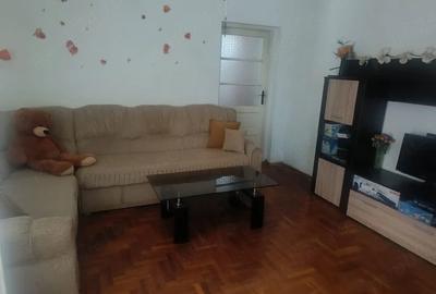 Casă cu Teren 294 Mp în Central