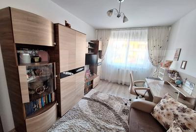 Apartament cu 2 camere decomandat, mobilat în Sânpetru - 4
