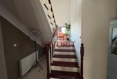 Casă individuală cu 5 camere cu Canalizare în Sânmihaiu Român - 13