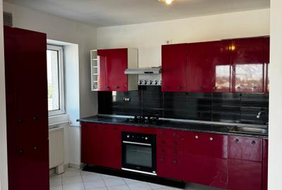 Apartament cu 3 camere decomandat în Bucureștii Noi