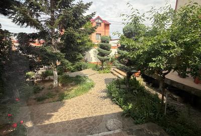 Casă cu 8 camere cu Canalizare în Colentina - 50