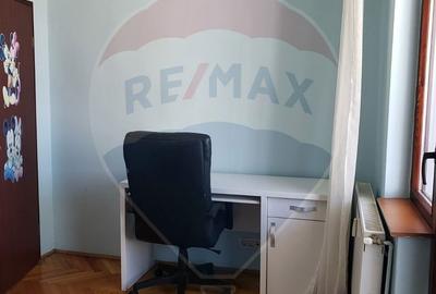 Apartament cu 3 camere în Polivalentă - 4