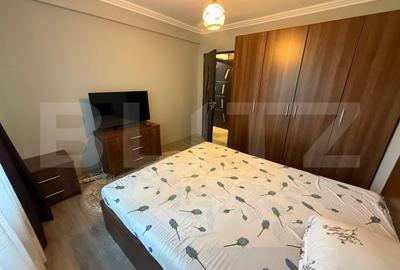 Apartament cu 2 camere semidecomandat, mobilat în Podu Roș - 1