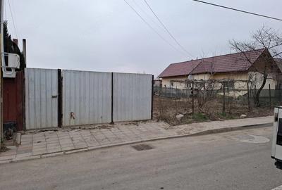 Teren de 820 mp, în Central