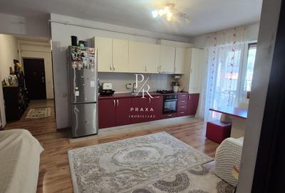 Apartament cu 3 camere semidecomandat, mobilat în Florești