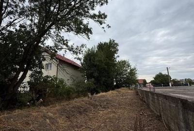Teren de 1573 mp, în Târnova