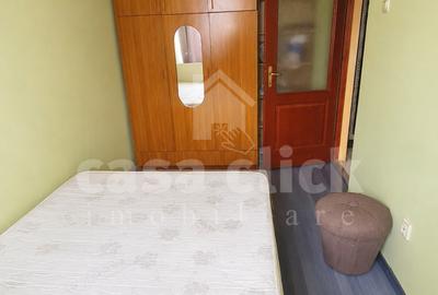 Apartament cu 3 camere semidecomandat, mobilat în Micro 19 - 5