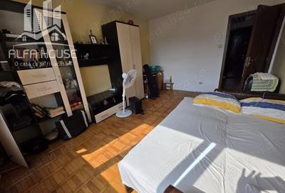 Apartament cu 3 camere decomandat în Govândari - 1