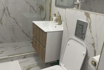 Apartament cu 3 camere decomandat în Crihala