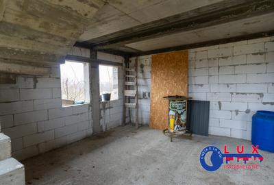 Casă individuală cu 7 camere cu Canalizare în Murighiol - 6
