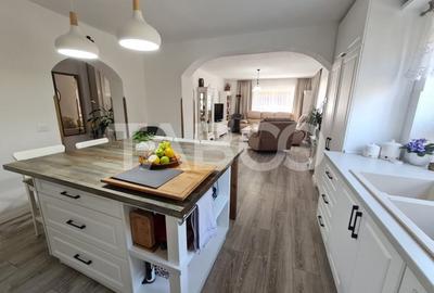 Casă individuală cu 3 camere cu Piscina în Sebeș - 1