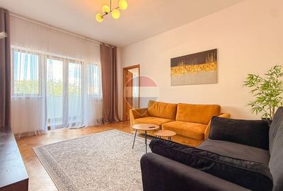 Apartament cu 3 camere decomandat, mobilat în Universitate