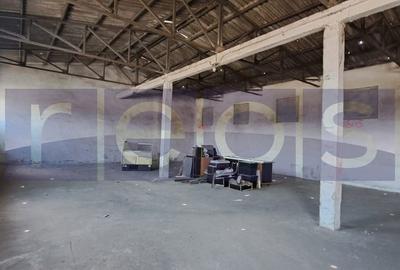 Spațiu comercial, de 230 mp, în Central - 1