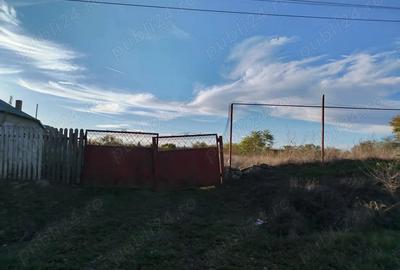 Teren de 3712 mp, în Saraiu - 2