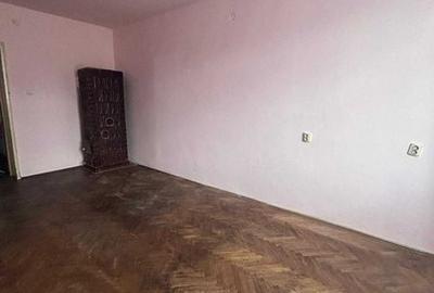 Apartament cu 2 camere în Petros - 2