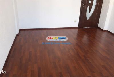 Apartament cu 3 camere decomandat în Centrul Civic - 1