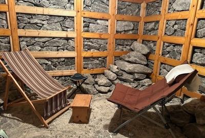 Casă individuală cu 6 camere cu Teren 4500 Mp în Podgoria