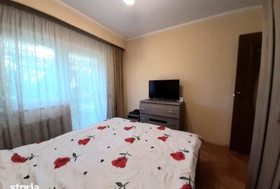 Apartament cu 3 camere decomandat în Micro 17 - 4