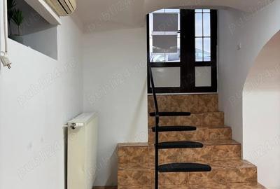 Spațiu comercial, de 100 mp, în Central