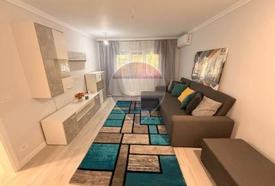 Apartament cu 2 camere semidecomandat, mobilat în Micălaca
