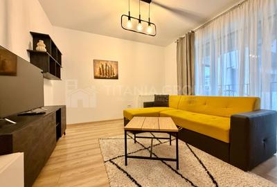 Apartament cu 2 camere semidecomandat, mobilat în Tractorul