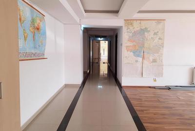 Spațiu comercial, de 1,670 mp, în Nord - 4