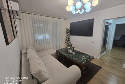 Apartament cu 3 camere în Craiovei