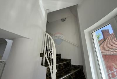 Spațiu comercial, de 200 mp, în Ultracentral - 14