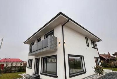 Casă cu 4 camere decomandat cu Teren 500 Mp în Apahida