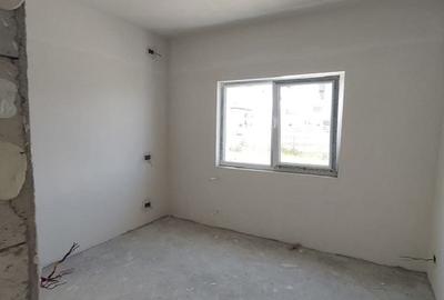 Casă cu 3 camere în Nord