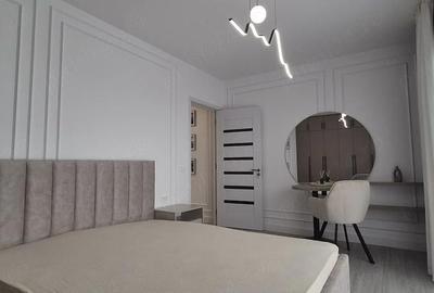 Apartament cu 3 camere decomandat în Universității - 8