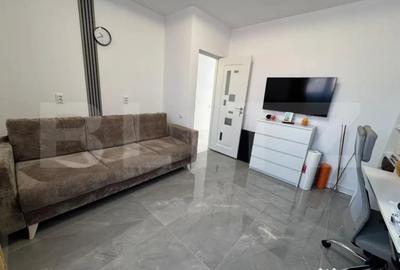 Casă cu 3 camere cu Teren 200 Mp în Central - 9