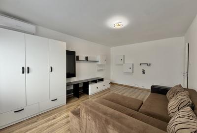 Apartament cu 2 camere decomandat, mobilat în Soarelui