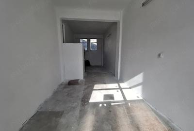 Spațiu comercial, de 40 mp, în Boul Roșu