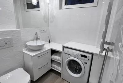 Garsonieră decomandată în Brâncoveanu
