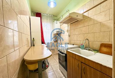 Apartament cu 2 camere semidecomandat în Km 4-5 - 6