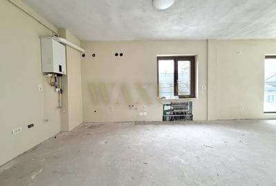 Apartament cu 3 camere semidecomandat în Borhanci - 2