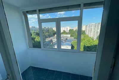 Apartament cu 3 camere semidecomandat în Drumul Taberei - 34