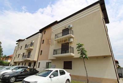 Apartament cu 3 camere semidecomandat, mobilat în Complex Studențesc