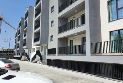 Apartament cu 2 camere decomandat în Titan